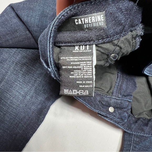 NWT KUT from the Kloth CATHERINE BOYFRIEND Denim Jeans Size 24 W x 28 - Picture 8 of 13